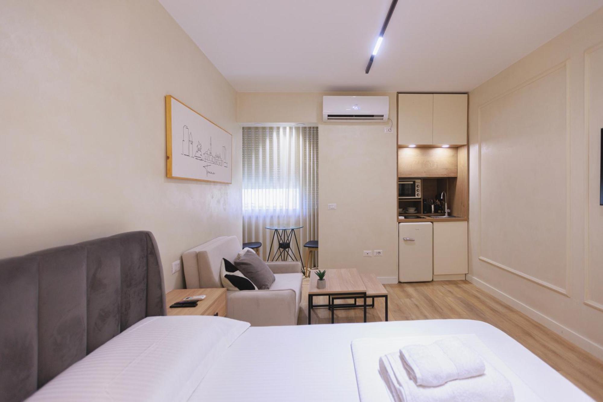 Syncron Apartments In The Center Of Tiran Dış mekan fotoğraf